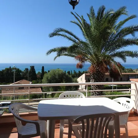 Magabu Apt 10 Cefalù