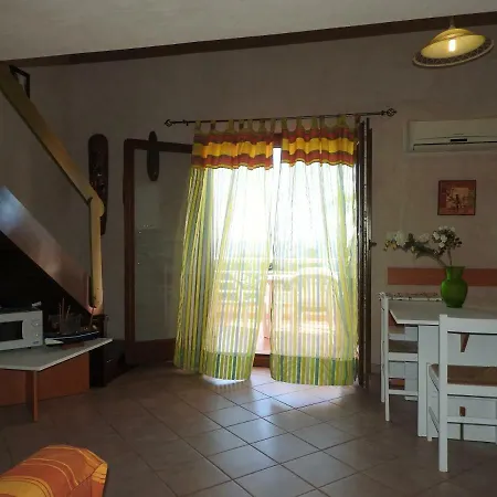 Magabu Apt 10 Apartment Cefalu